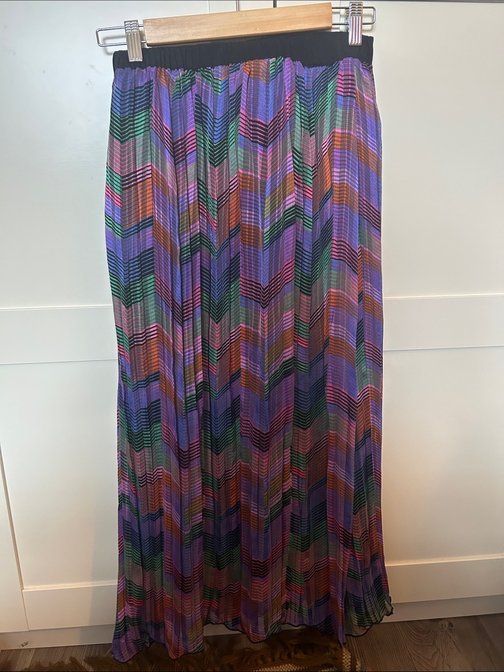 Pleated Chevron Maxi Skirt in Purple Multicolor